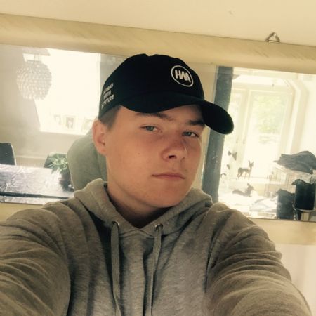 Profilbillede af Andy P- ID: 107210 - Billede nr: 313691