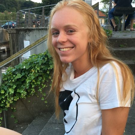 Profilbillede af Julie H- ID: 107885 - Billede nr: 315455