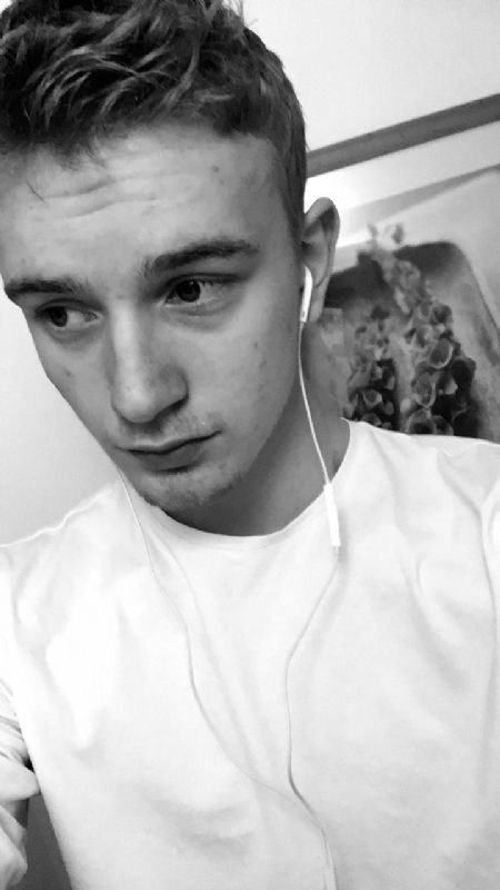 Profilbillede af Mikkel E- ID: 109649 - Billede nr: 321738