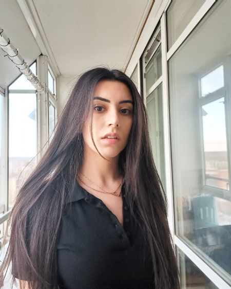 Profilbillede af Sara R- ID: 110799 - Billede nr: 467247