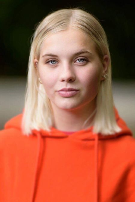 Profilbillede af Simone B- ID: 111548 - Billede nr: 372750