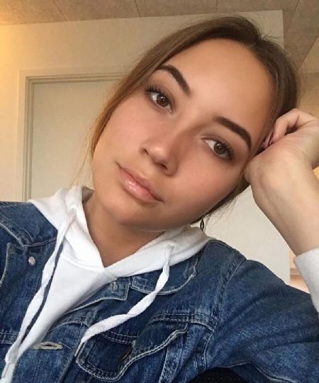 Profilbillede af Emily C- ID: 117326 - Billede nr: 349957