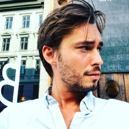 Profilbillede af Nicolas A- ID: 119422 - Billede nr: 359808