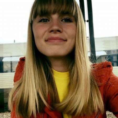 Profilbillede af Olivia M- ID: 121142 - Billede nr: 369844