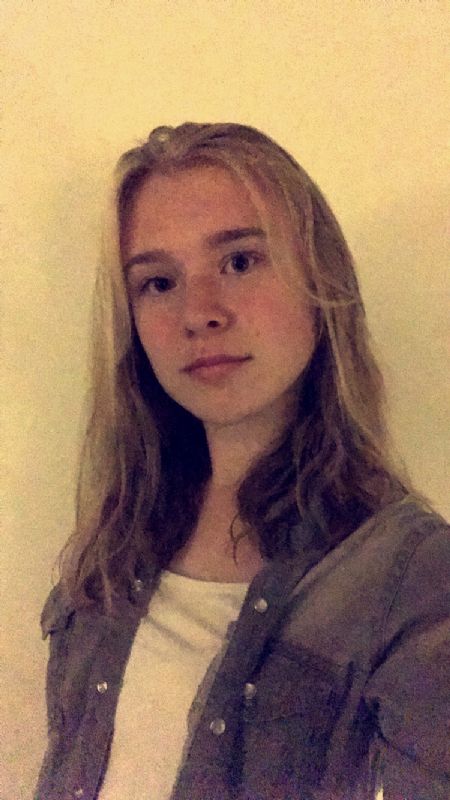 Profilbillede af Lærke L- ID: 121772 - Billede nr: 372480