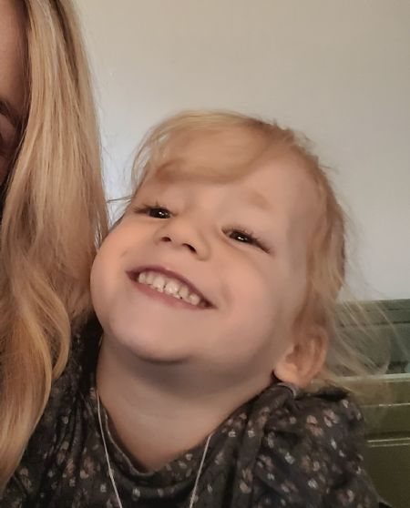 Profilbillede af Ellie S- ID: 122962 - Billede nr: 486670
