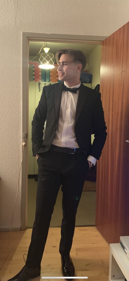 Profilbillede af Melih R- ID: 126728 - Billede nr: 455622