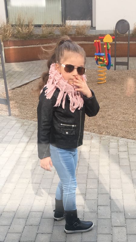 Profilbillede af Menekse C- ID: 126810 - Billede nr: 395747