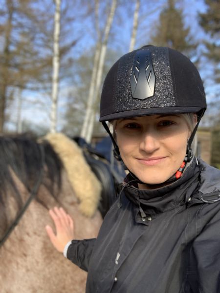 Profilbillede af Joy M- ID: 127386 - Billede nr: 397705