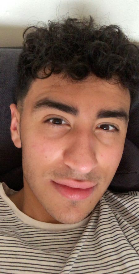Profilbillede af Azad R- ID: 127802 - Billede nr: 401011