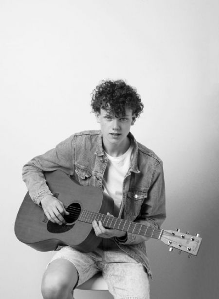 Profilbillede af Jonathan S- ID: 134406 - Billede nr: 419121