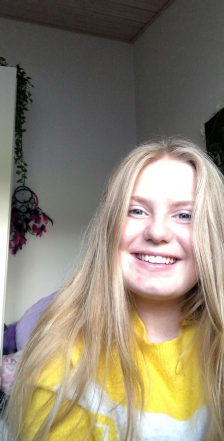 Profilbillede af Julie M- ID: 135860 - Billede nr: 426494