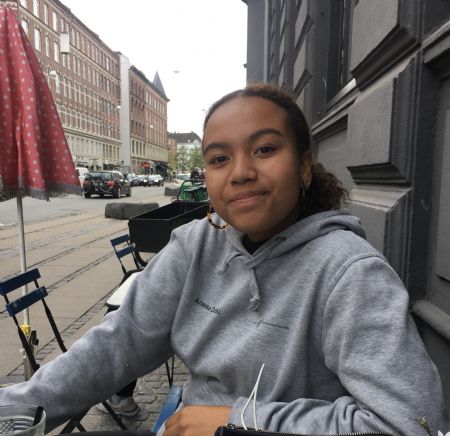 Profilbillede af Aneesa D- ID: 136531 - Billede nr: 428041