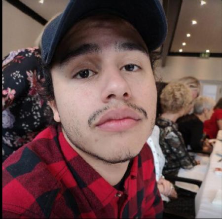 Profilbillede af Simon J- ID: 138670 - Billede nr: 438221