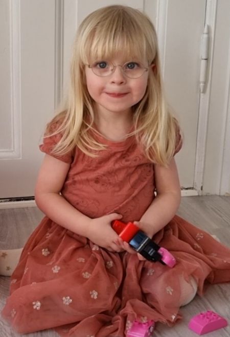 Profilbillede af Nora W- ID: 140023 - Billede nr: 518470