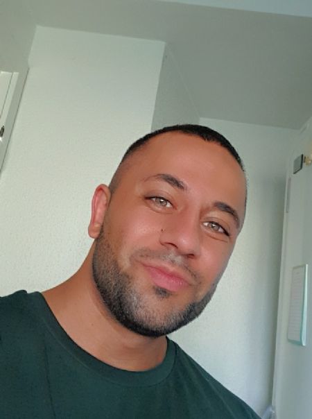 Profilbillede af Bojan S- ID: 141169 - Billede nr: 482322