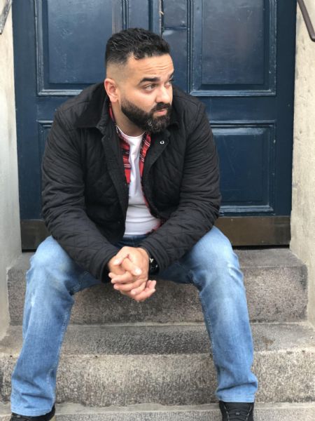Profilbillede af Ömer Ö- ID: 142581 - Billede nr: 450983