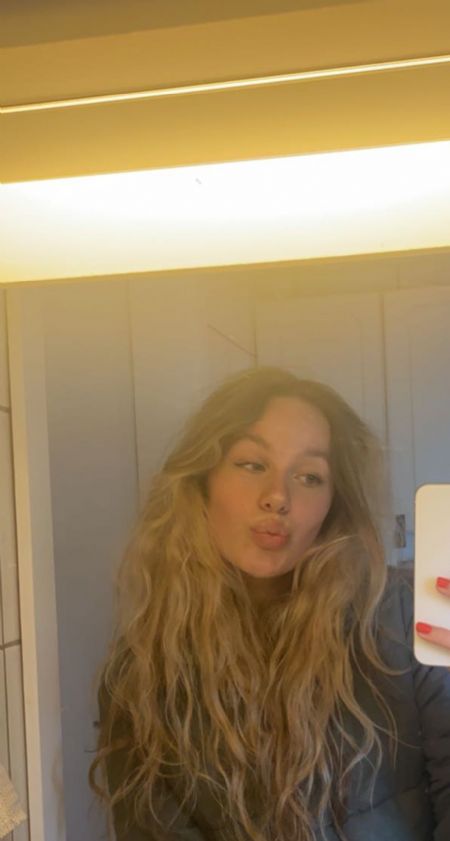 Profilbillede af Astrid L- ID: 142841 - Billede nr: 501432