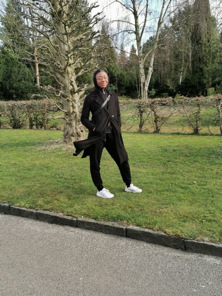 Profilbillede af Ashaue A- ID: 144376 - Billede nr: 457260