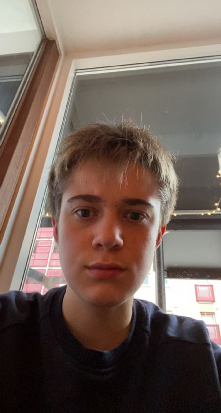 Profilbillede af Jeppe E- ID: 144994 - Billede nr: 459286