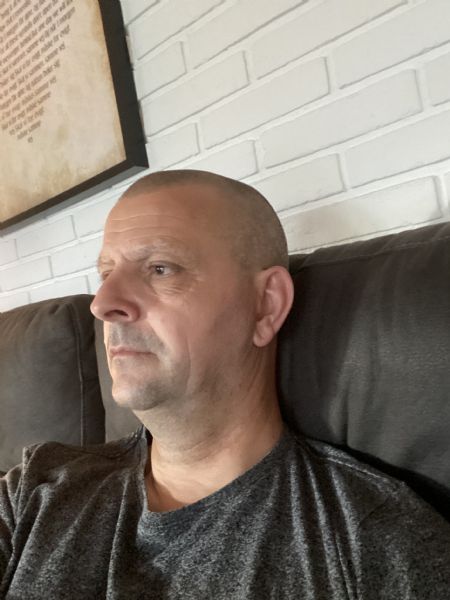 Profilbillede af Clint H- ID: 149188 - Billede nr: 474834