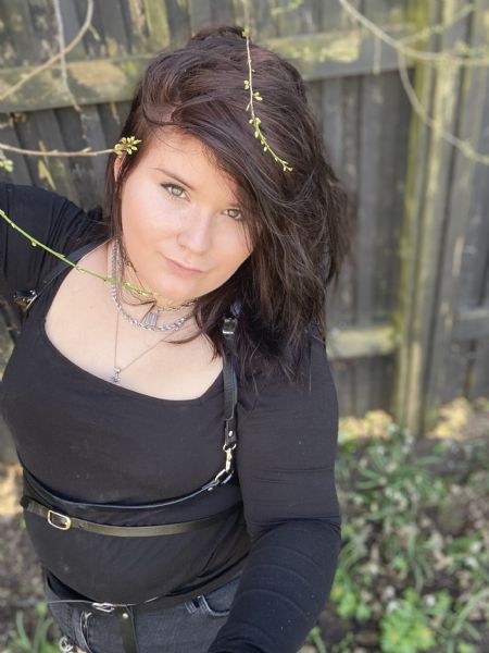 Profilbillede af Laura J- ID: 151144 - Billede nr: 482388