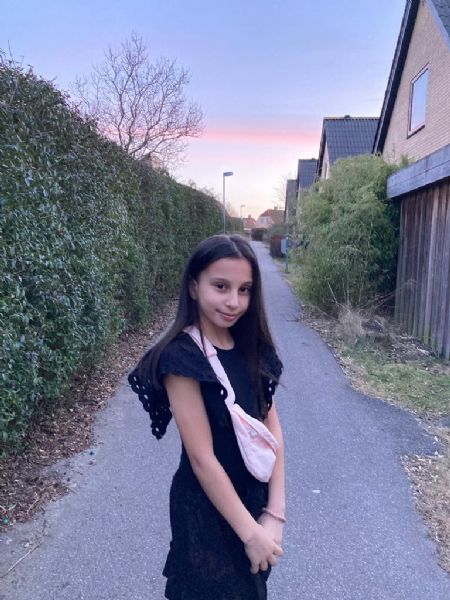Profilbillede af Elena S- ID: 153884 - Billede nr: 492520