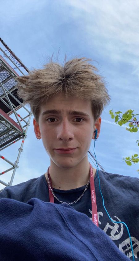 Profilbillede af Alexander M- ID: 155313 - Billede nr: 497080