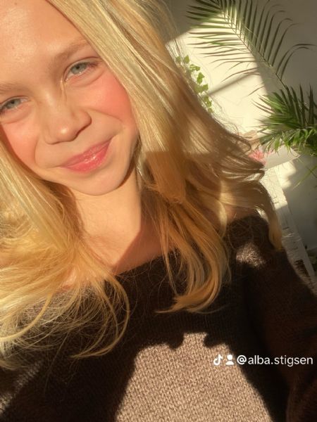 Profilbillede af Alba S- ID: 157981 - Billede nr: 555407