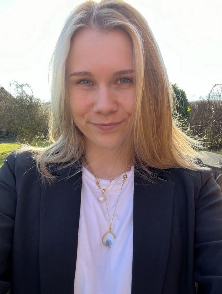 Profilbillede af Julie O- ID: 160294 - Billede nr: 515521