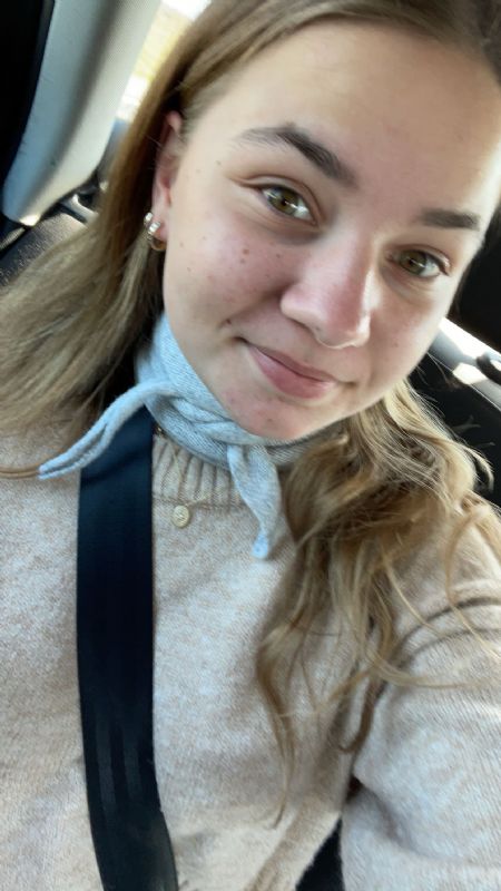 Profilbillede af Laura J- ID: 161198 - Billede nr: 546346
