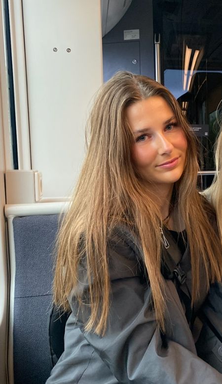 Profilbillede af Esther C- ID: 165303 - Billede nr: 623539