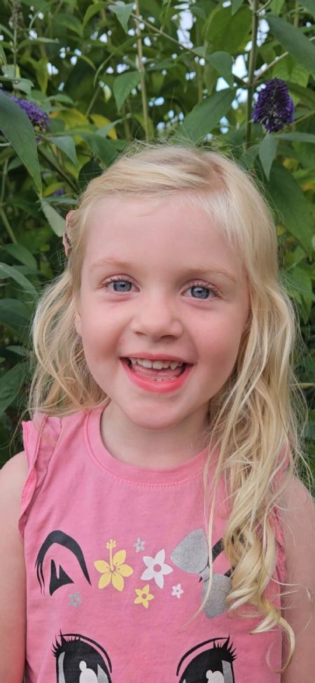 Profilbillede af Olivia L- ID: 166039 - Billede nr: 578451
