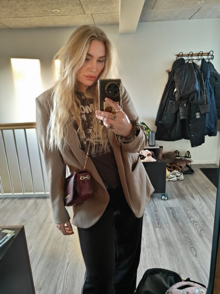 Profilbillede af Maya C- ID: 166401 - Billede nr: 688063