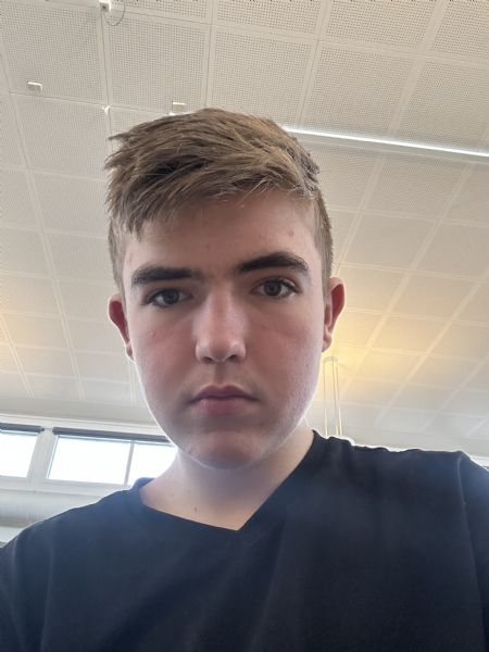 Profilbillede af Elias B- ID: 167435 - Billede nr: 547828