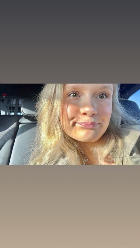 Profilbillede af Heylee S- ID: 168126 - Billede nr: 652799