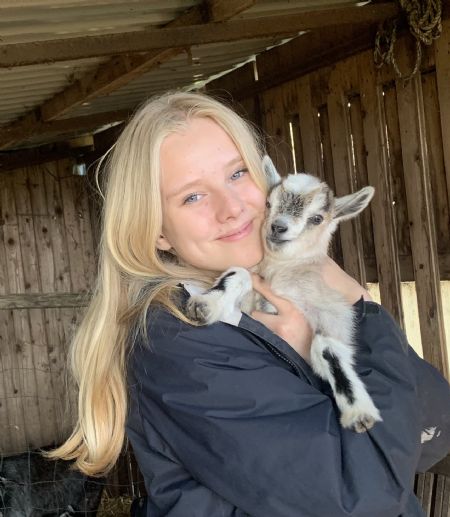 Profilbillede af Anne J- ID: 170139 - Billede nr: 555871
