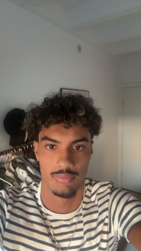 Profilbillede af Hooman A- ID: 171939 - Billede nr: 685043