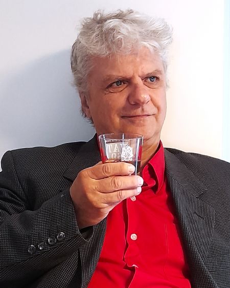Profilbillede af Michael.douglas- ID: 172418 - Billede nr: 574243