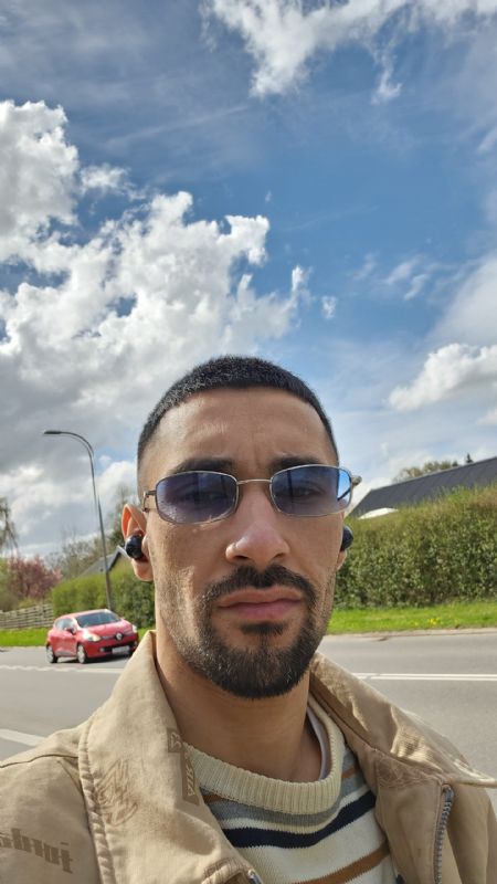 Profilbillede af Murtaza A- ID: 172639 - Billede nr: 568434