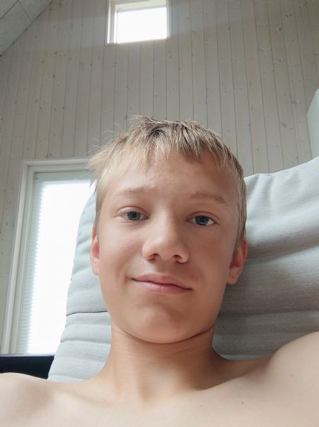 Profilbillede af Sebastian M- ID: 1726998 - Billede nr: 575616