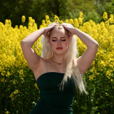 Profilbillede af Emma A- ID: 1728077 - Billede nr: 583998