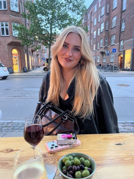 Profilbillede af Anna V- ID: 1728775 - Billede nr: 676932