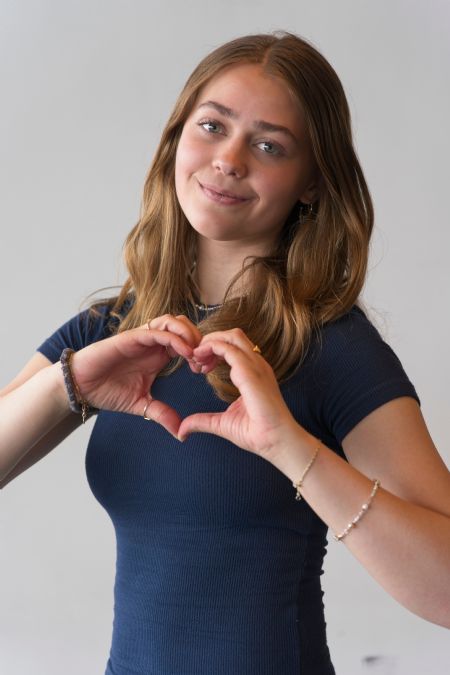Profilbillede af Laura M- ID: 1728784 - Billede nr: 609063