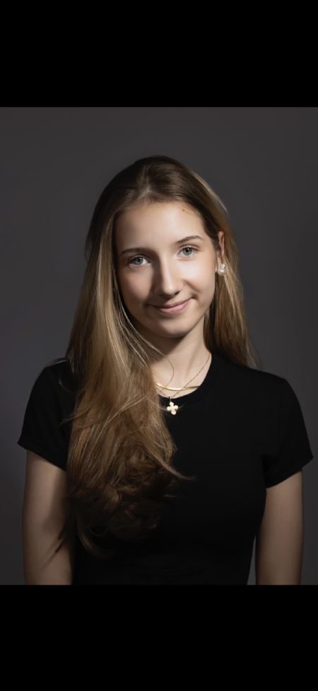 Profilbillede af Nora M- ID: 1728916 - Billede nr: 657854