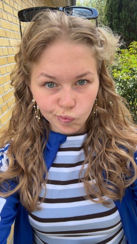 Profilbillede af Emma L- ID: 1729069 - Billede nr: 682766