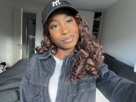 Profilbillede af Britney A- ID: 1729154 - Billede nr: 610285
