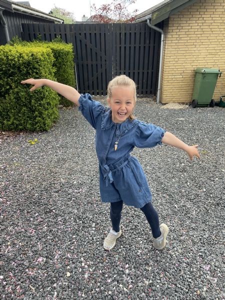 Profilbillede af Alexandra L- ID: 1729202 - Billede nr: 616209