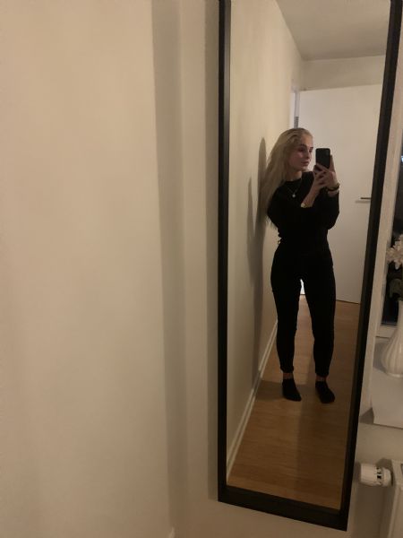 Profilbillede af Simone L- ID: 1729799 - Billede nr: 588116