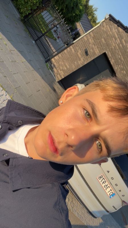Profilbillede af Felix B- ID: 1729811 - Billede nr: 588151